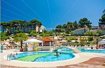 Resort Tourist Settlement Belvedere