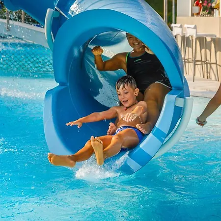 Resort Tourist Settlement Belvedere 4*